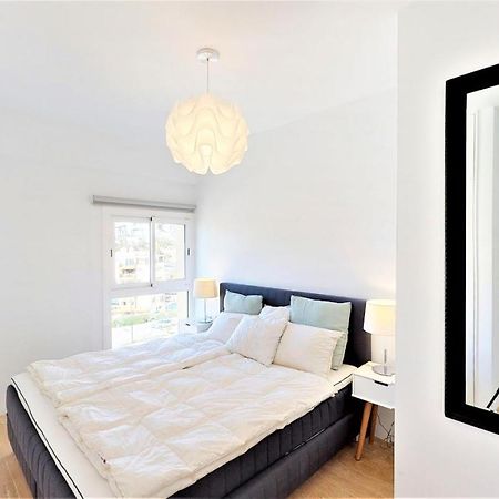 Olimpo - Fuengirola Beachfront Newly Renovated Apartment Экстерьер фото