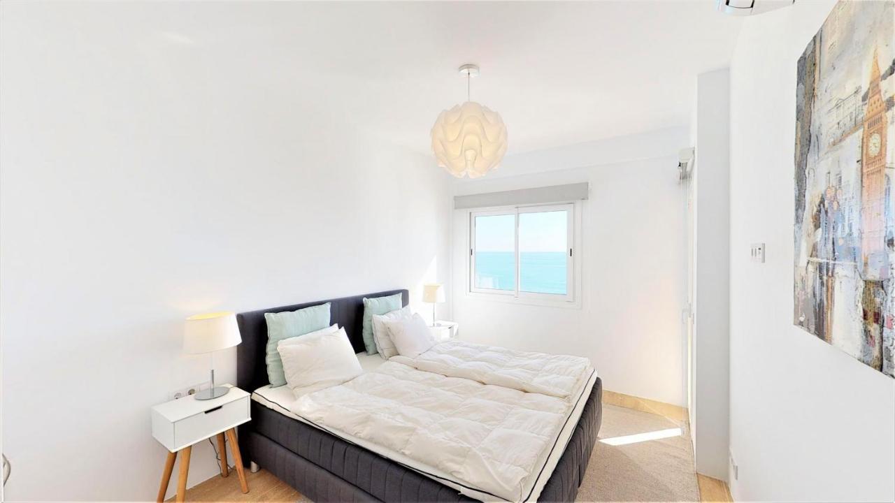 Olimpo - Fuengirola Beachfront Newly Renovated Apartment Экстерьер фото